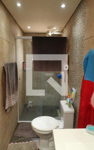 Casa à venda com 168m², 3 quartos e 3 vagasBanheiro da Suíte