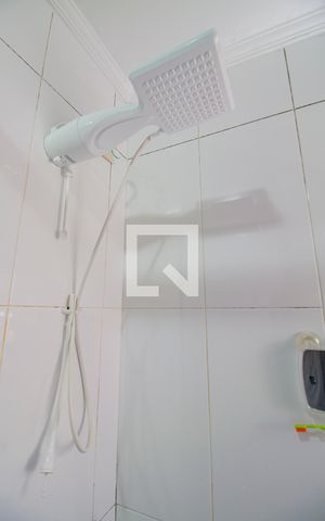 Casa para alugar com 80m², 2 quartos e sem vagaBanheiro Social