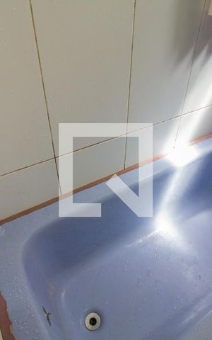 Casa para alugar com 80m², 2 quartos e sem vagaBanheiro Social