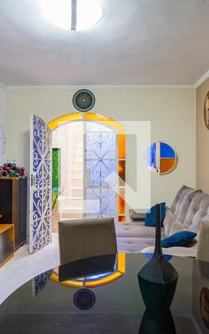 Casa para alugar com 80m², 2 quartos e sem vagaSala