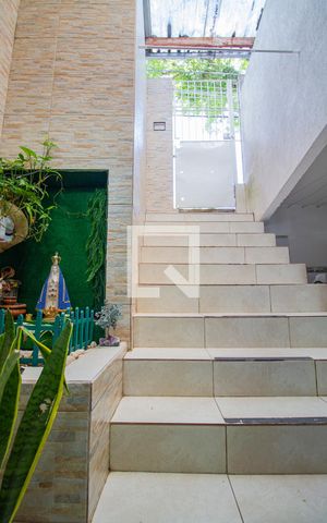 Casa para alugar com 80m², 2 quartos e sem vagaQuintal