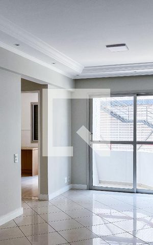 Apartamento à venda com 66m², 2 quartos e 1 vagaSala