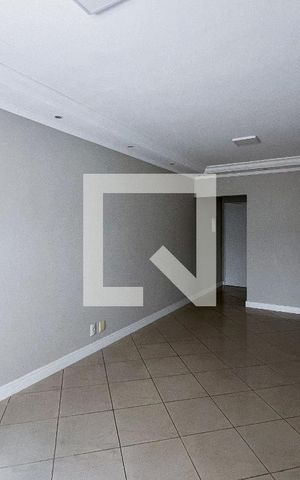 Apartamento à venda com 66m², 2 quartos e 1 vagaSala