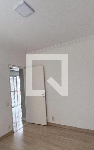 Apartamento à venda com 66m², 2 quartos e 1 vagaQuarto 2
