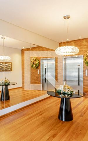 Apartamento para alugar com 217m², 4 quartos e 3 vagas Apartamento para alugar com 217m², 4 quartos e 3 vagasHall Social
