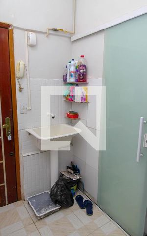 Studio à venda com 38m², 1 quarto e sem vaga Studio à venda com 38m², 1 quarto e sem vagaÁrea de Serviço