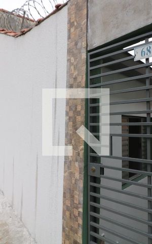 Casa para alugar com 38m², 1 quarto e sem vagaFachada