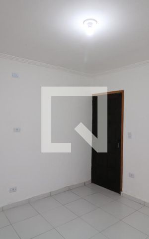 Casa para alugar com 38m², 1 quarto e sem vagaQuarto