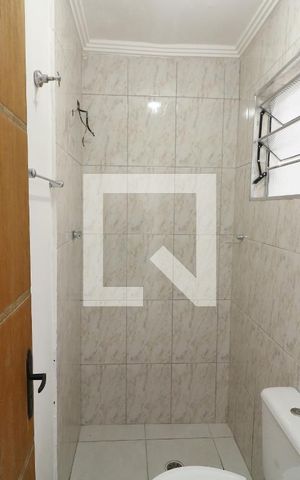 Casa para alugar com 38m², 1 quarto e sem vagaBanheiro