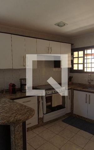 Casa à venda com 193m², 3 quartos e 2 vagasCozinha