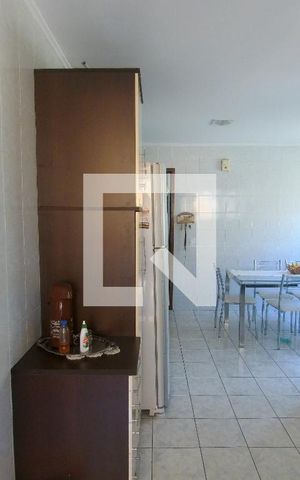 Casa à venda com 193m², 3 quartos e 2 vagasCozinha