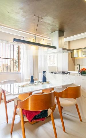 Apartamento à venda com 60m², 2 quartos e 1 vaga Apartamento à venda com 60m², 2 quartos e 1 vagaSala