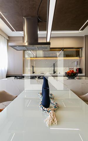 Apartamento à venda com 60m², 2 quartos e 1 vaga Apartamento à venda com 60m², 2 quartos e 1 vagaSala