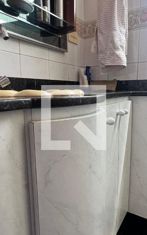 Casa à venda com 150m², 3 quartos e 2 vagas Casa à venda com 150m², 3 quartos e 2 vagasBanheiro