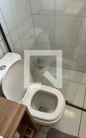 Casa à venda com 150m², 3 quartos e 2 vagas Casa à venda com 150m², 3 quartos e 2 vagasBanheiro da Suíte 2