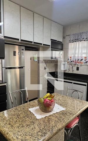 Casa à venda com 150m², 3 quartos e 2 vagas Casa à venda com 150m², 3 quartos e 2 vagasCozinha