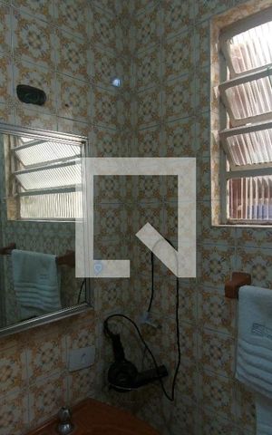 Casa à venda com 170m², 5 quartos e 2 vagasQuarto 01 Suíte Banheiro 