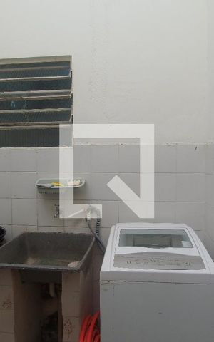 Casa à venda com 170m², 5 quartos e 2 vagasÁrea de Serviço