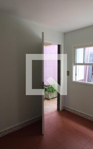 Casa para alugar com 120m², 4 quartos e 2 vagasQuarto de serviço
