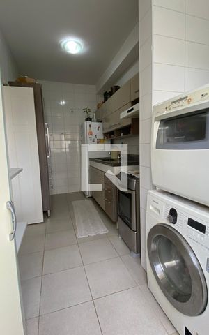 Apartamento à venda com 59m², 2 quartos e 1 vagaÁrea de Serviço
