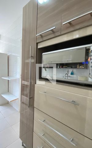 Apartamento à venda com 59m², 2 quartos e 1 vagaCozinha
