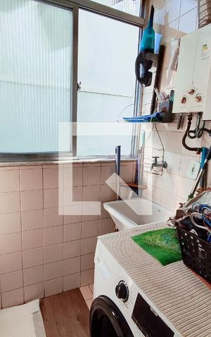 Apartamento à venda com 75m², 2 quartos e 1 vaga Apartamento à venda com 75m², 2 quartos e 1 vagaÁrea de Serviço