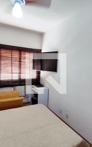 Apartamento à venda com 75m², 2 quartos e 1 vaga Apartamento à venda com 75m², 2 quartos e 1 vagaSuíte