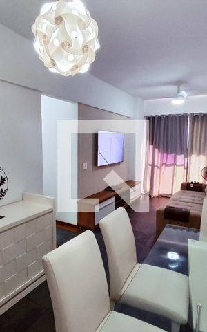 Apartamento à venda com 75m², 2 quartos e 1 vaga Apartamento à venda com 75m², 2 quartos e 1 vagaSala