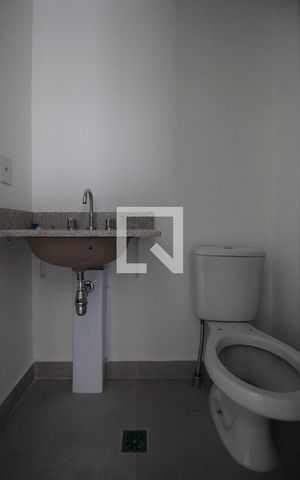 Studio à venda com 31m², 1 quarto e 1 vaga Studio à venda com 31m², 1 quarto e 1 vagaBanheiro da Suíte
