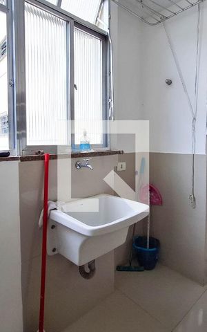 Apartamento à venda com 98m², 3 quartos e sem vagaÁrea de Serviço