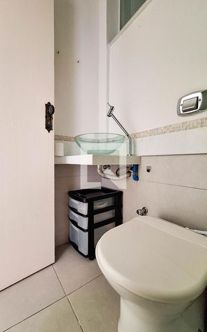 Apartamento à venda com 98m², 3 quartos e sem vagaBanheiro Social