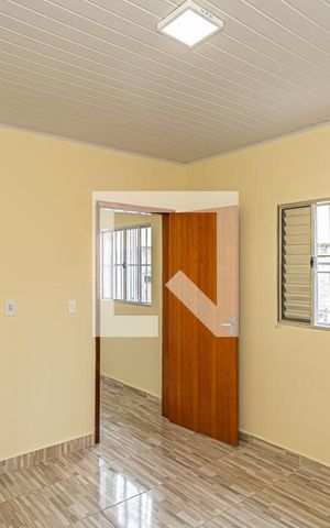 Casa à venda com 80m², 2 quartos e 3 vagas Casa à venda com 80m², 2 quartos e 3 vagasQuarto 1
