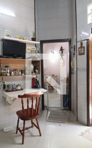 Casa de condomínio à venda com 336m², 3 quartos e 8 vagasCozinha
