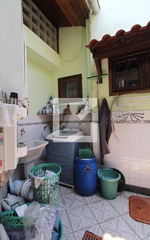 Casa de condomínio à venda com 336m², 3 quartos e 8 vagasÁrea de Serviço