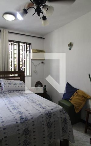 Casa de condomínio à venda com 336m², 3 quartos e 8 vagasQuarto 2