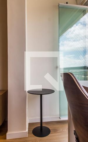 Apartamento para alugar com 50m², 1 quarto e 1 vagaVaranda