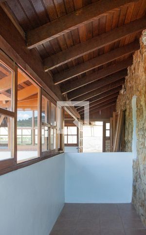 Casa para alugar com 417m², 5 quartos e 3 vagas Casa para alugar com 417m², 5 quartos e 3 vagasVaranda da Área de Festa