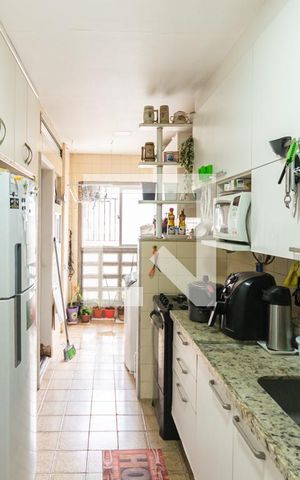 Apartamento à venda com 90m², 2 quartos e 1 vagaCozinha