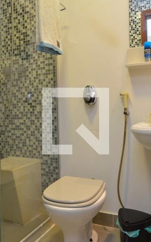 Apartamento à venda com 120m², 4 quartos e 2 vagas Apartamento à venda com 120m², 4 quartos e 2 vagasBanheiro