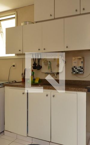Apartamento à venda com 120m², 4 quartos e 2 vagas Apartamento à venda com 120m², 4 quartos e 2 vagasCozinha