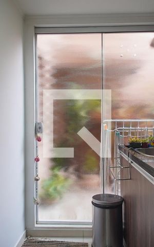 Apartamento à venda com 68m², 2 quartos e 1 vagaÁrea de Serviço
