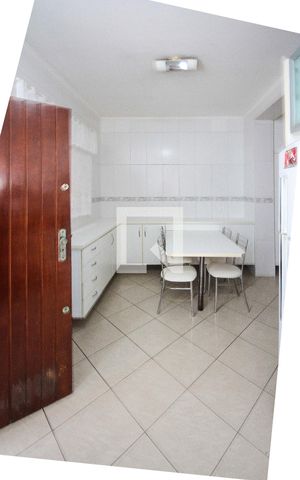 Casa à venda com 294m², 3 quartos e 3 vagas Casa à venda com 294m², 3 quartos e 3 vagasCozinha