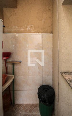 Casa à venda com 294m², 3 quartos e 3 vagas Casa à venda com 294m², 3 quartos e 3 vagasÁrea de Serviço