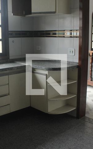 Apartamento para alugar com 400m², 3 quartos e sem vagaCozinha