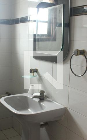Apartamento para alugar com 400m², 3 quartos e sem vagaLavabo