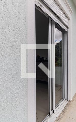 Casa à venda com 792m², 4 quartos e 5 vagas Casa à venda com 792m², 4 quartos e 5 vagasVaranda da Suíte 4