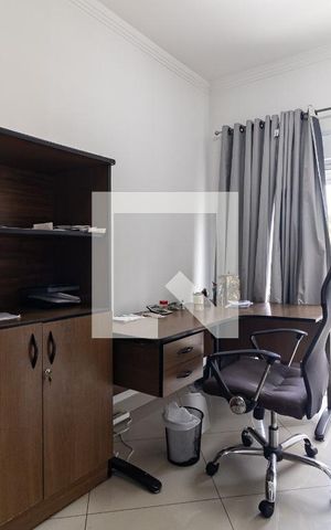 Casa à venda com 792m², 4 quartos e 5 vagas Casa à venda com 792m², 4 quartos e 5 vagasSuíte 3