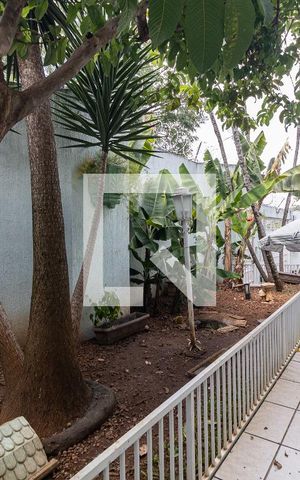 Casa à venda com 792m², 4 quartos e 5 vagas Casa à venda com 792m², 4 quartos e 5 vagasJardim
