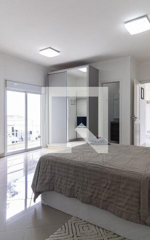 Casa à venda com 792m², 4 quartos e 5 vagas Casa à venda com 792m², 4 quartos e 5 vagasSuíte 2