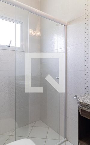 Casa à venda com 792m², 4 quartos e 5 vagas Casa à venda com 792m², 4 quartos e 5 vagasBanheiro da Suíte 3